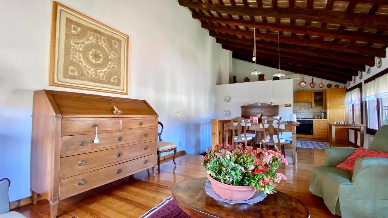 Regina Dei Fiori Apartment Маростика Екстериор снимка